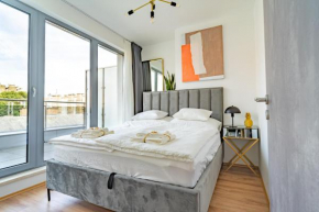 Central Apartment Budapest ~ Roof Terrace/AC/Indoor parking